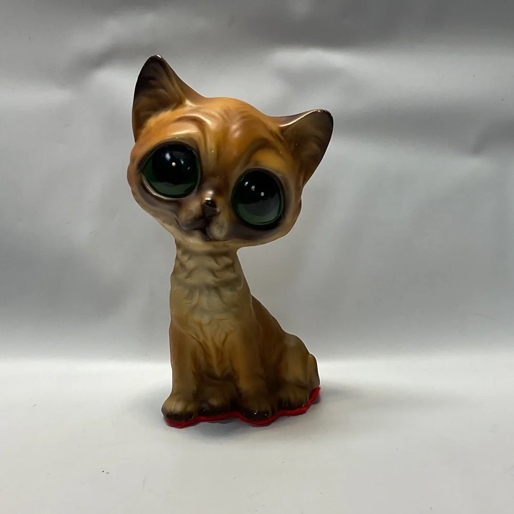 Enesco Vintage Big Eye Cat Mid-Century Kitsch Style 7” Tall - Picture 3 of 6